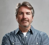 <em>Victor Ruiz.</em>